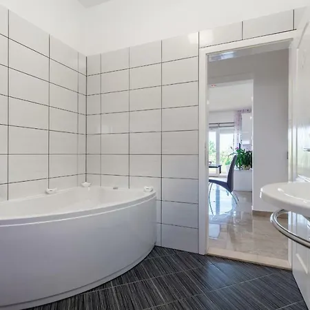 Apartamento Apartman Bepo Klis